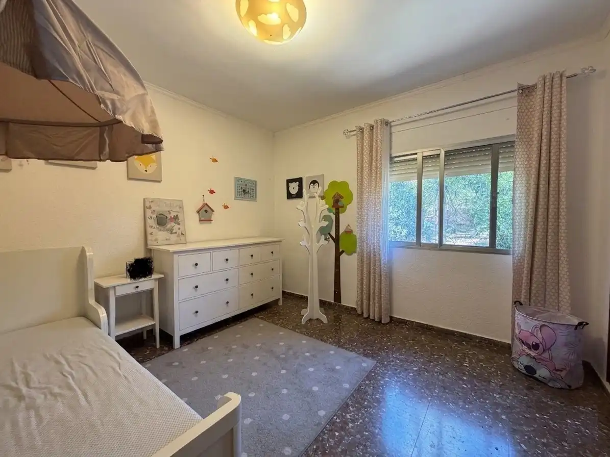 Habitación de Casa o chalet en venta en Náquera con Aire acondicionado, Calefacción y Jardín privado