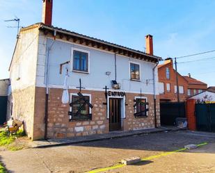 Vista exterior de Casa o xalet en venda en Burgos Capital