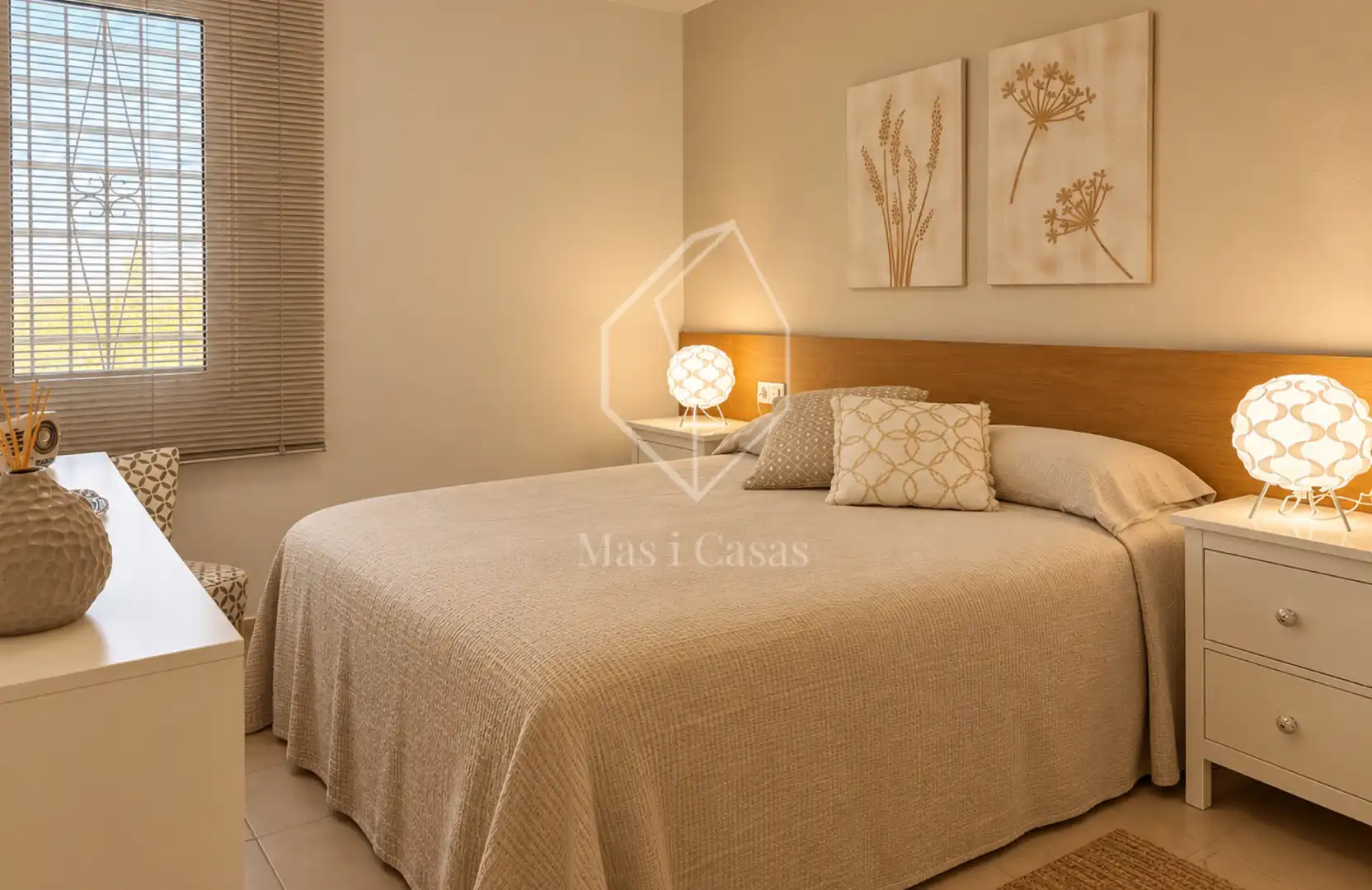 Apartments for sale in Plaça Víctor Català, Nucli Antic