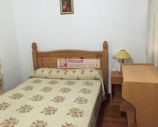 Bedroom of Flat to rent in Santiago de Compostela   with Furnished