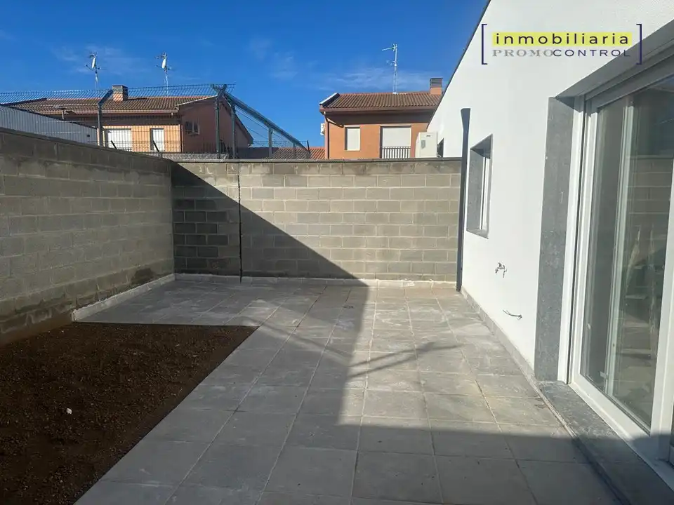 Terrace of Detached homes for sale in Zuera  with Air Conditioner, Heating and Private garden