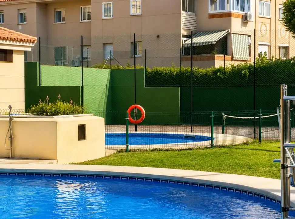 Pis amb piscina de lloguer a Calle María Martínez Sierra, imagen 18