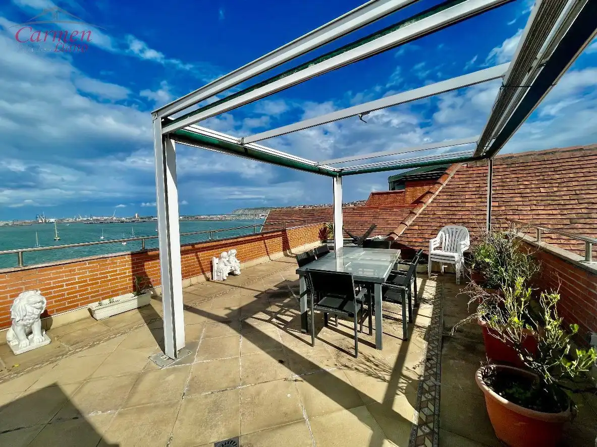 Terraza de Dúplex en venta en Getxo  con Calefacción, Terraza y Trastero