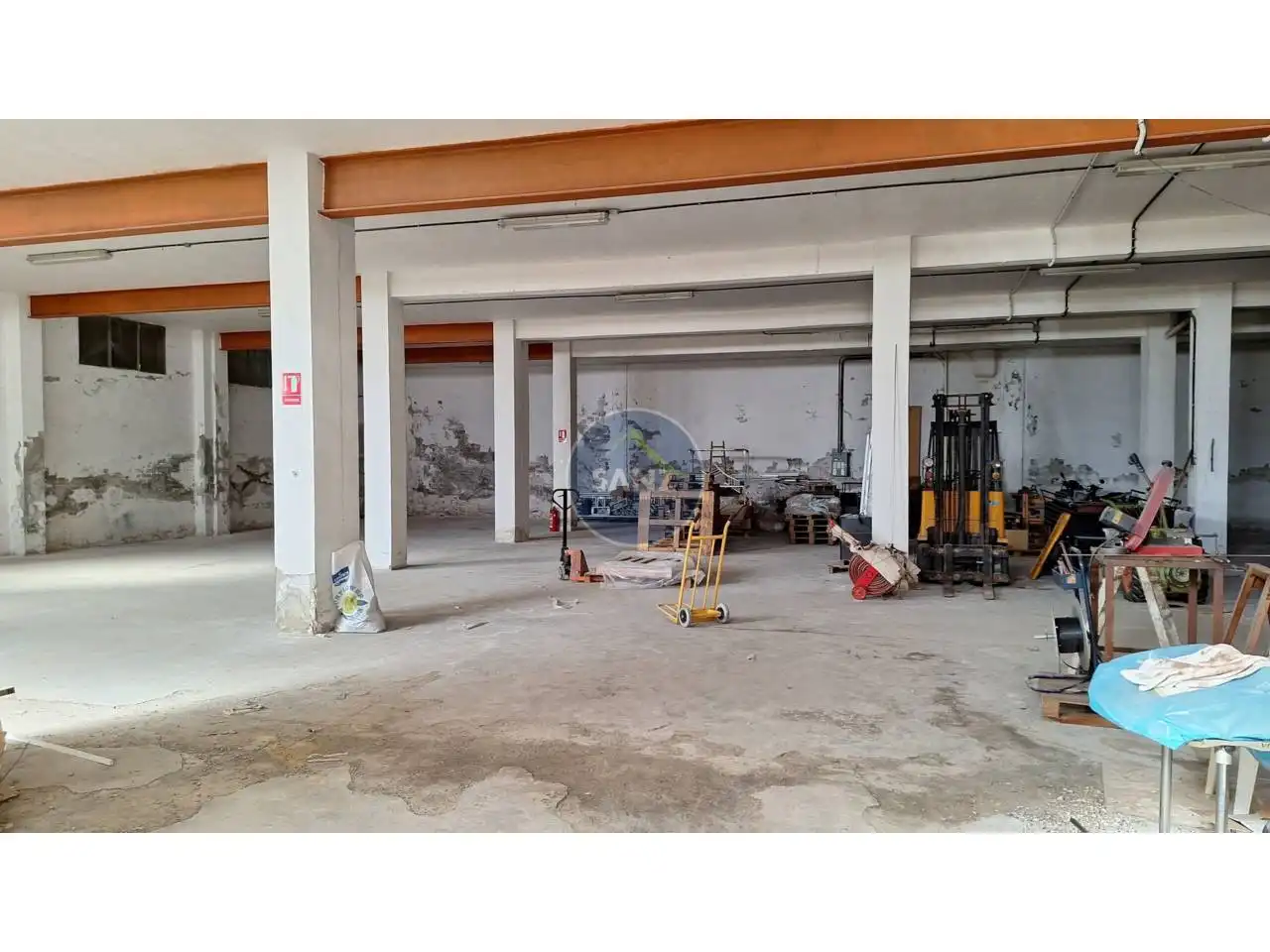 Local comercial en alquiler en Calle Miguel de Cervantes, imagen 3
