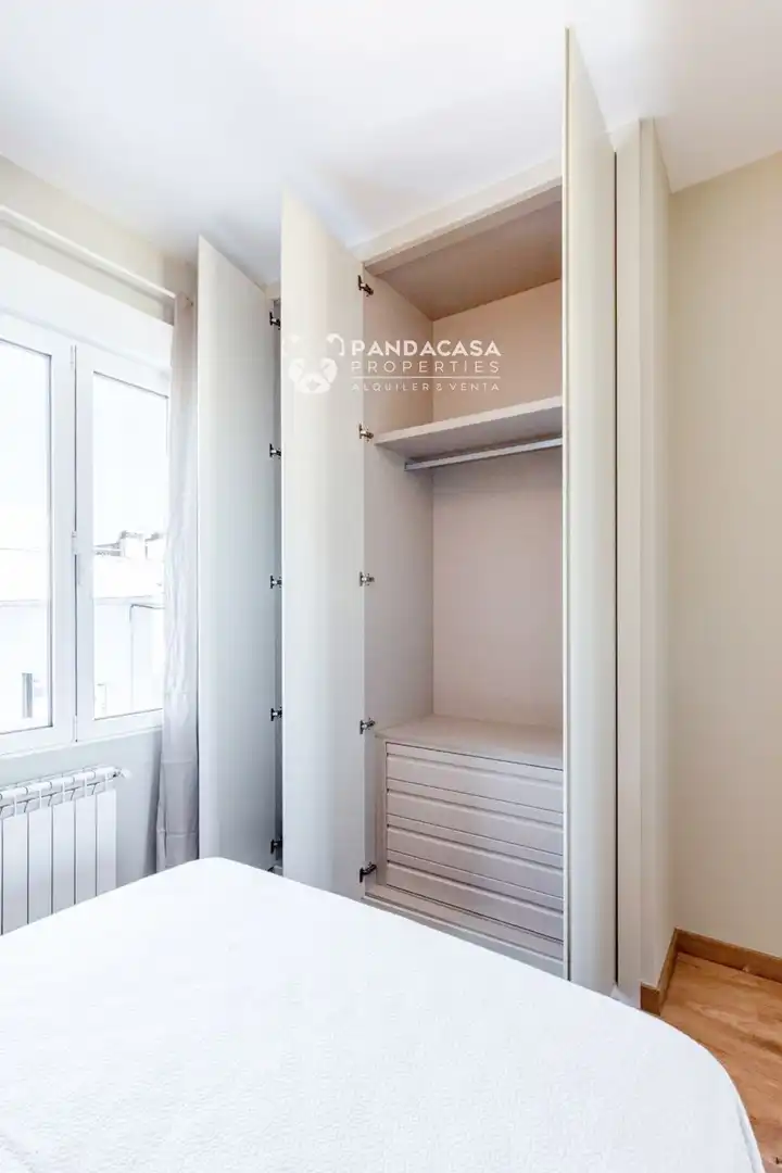 Dachboden zur Miete in Juan Bravo, 7, Castellana