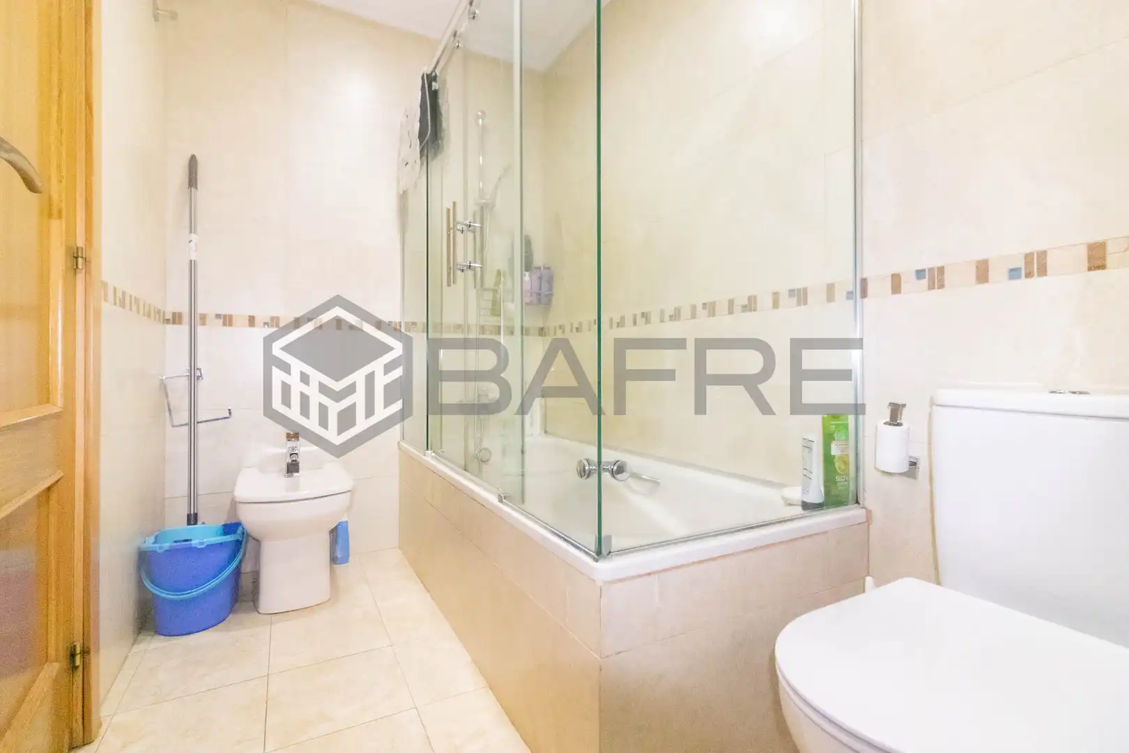 Baño de Piso en venta en Madrid con Aire acondicionado, Calefacción y Trastero