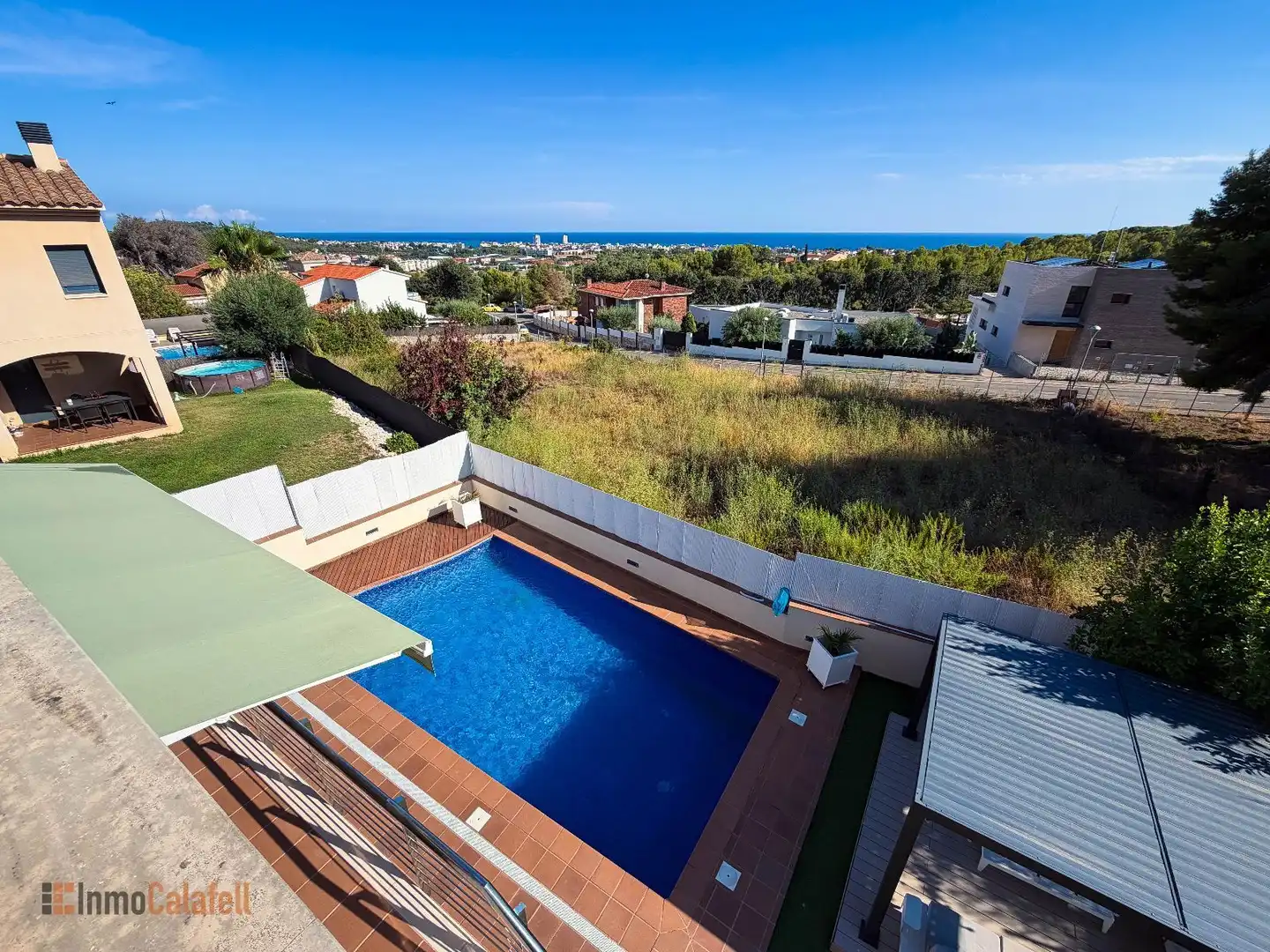 Piscina de Casa o chalet en venta en Calafell con Aire acondicionado, Calefacción y Jardín privado