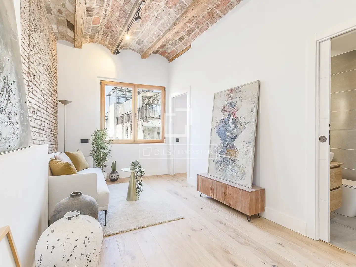 Living room of Flat for sale in Barcelona  with Air Conditioner and Balcony