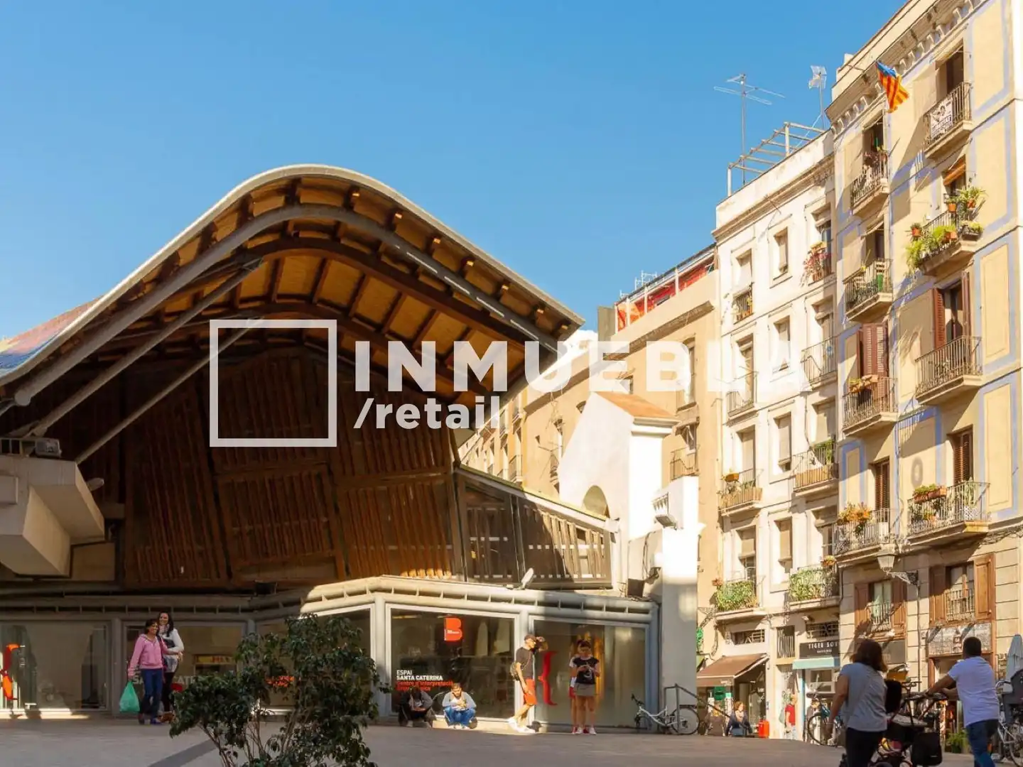Vista exterior de Local en venta en Barcelona