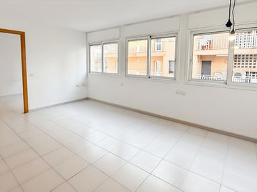 Piso con ascensor en venta en Centre