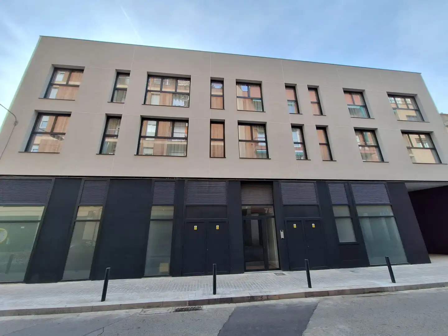Außenansicht von Büro zur Miete in L'Hospitalet de Llobregat mit Klimaanlage, Heizung und Möbliert