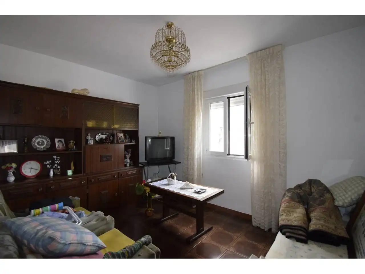 Bedroom of Houses for sale in La Pola de Gordón   with Heating, Private garden and Parquet flooring