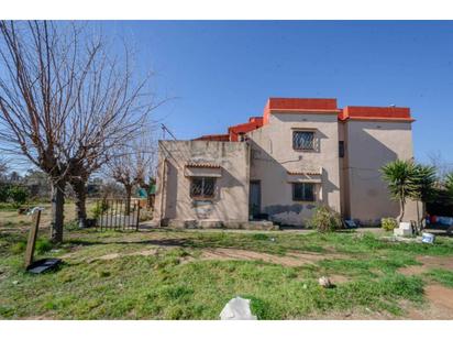 Vista exterior de Casa o xalet en venda en Gavà amb Terrassa i Piscina