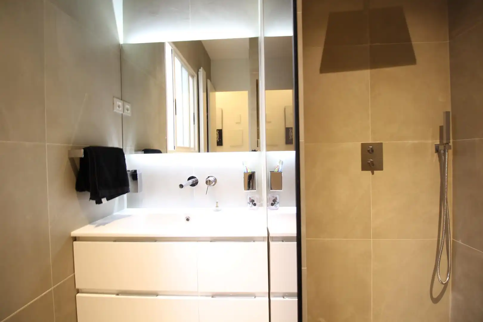 Baño de Piso en venta en Ciutat Vella 