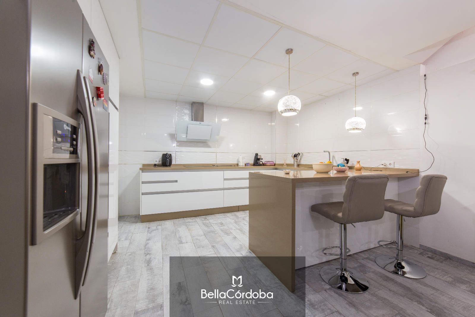 Cuina de Casa o xalet en venda en  Córdoba Capital amb Aire condicionat, Calefacció i Terrassa