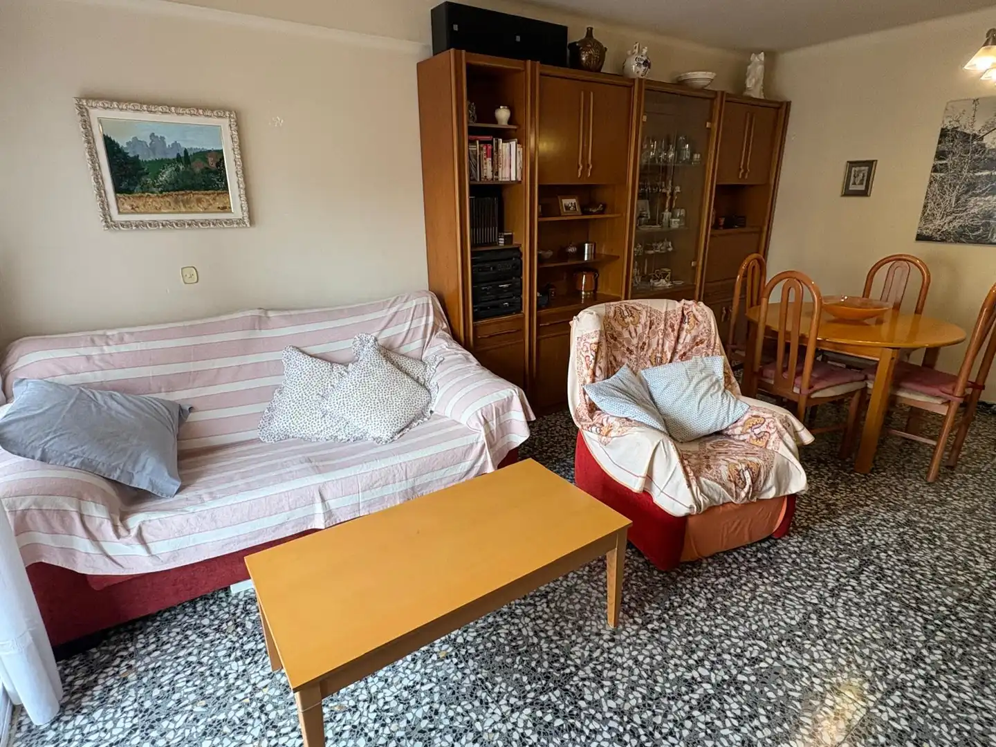 Living room of Flat for sale in Solsona  with Furnished and Balcony