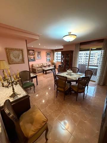 Piso en Venta en Calle CARCAGENTE en La Raïosa