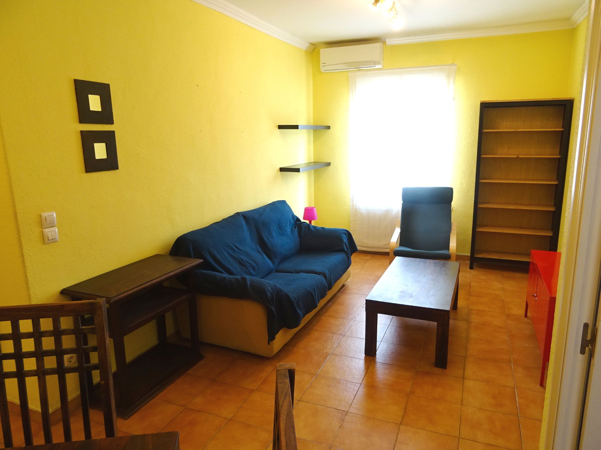 Wohnzimmer von Wohnung miete in  Zaragoza Capital mit Heizung, Möbliert und Ofen