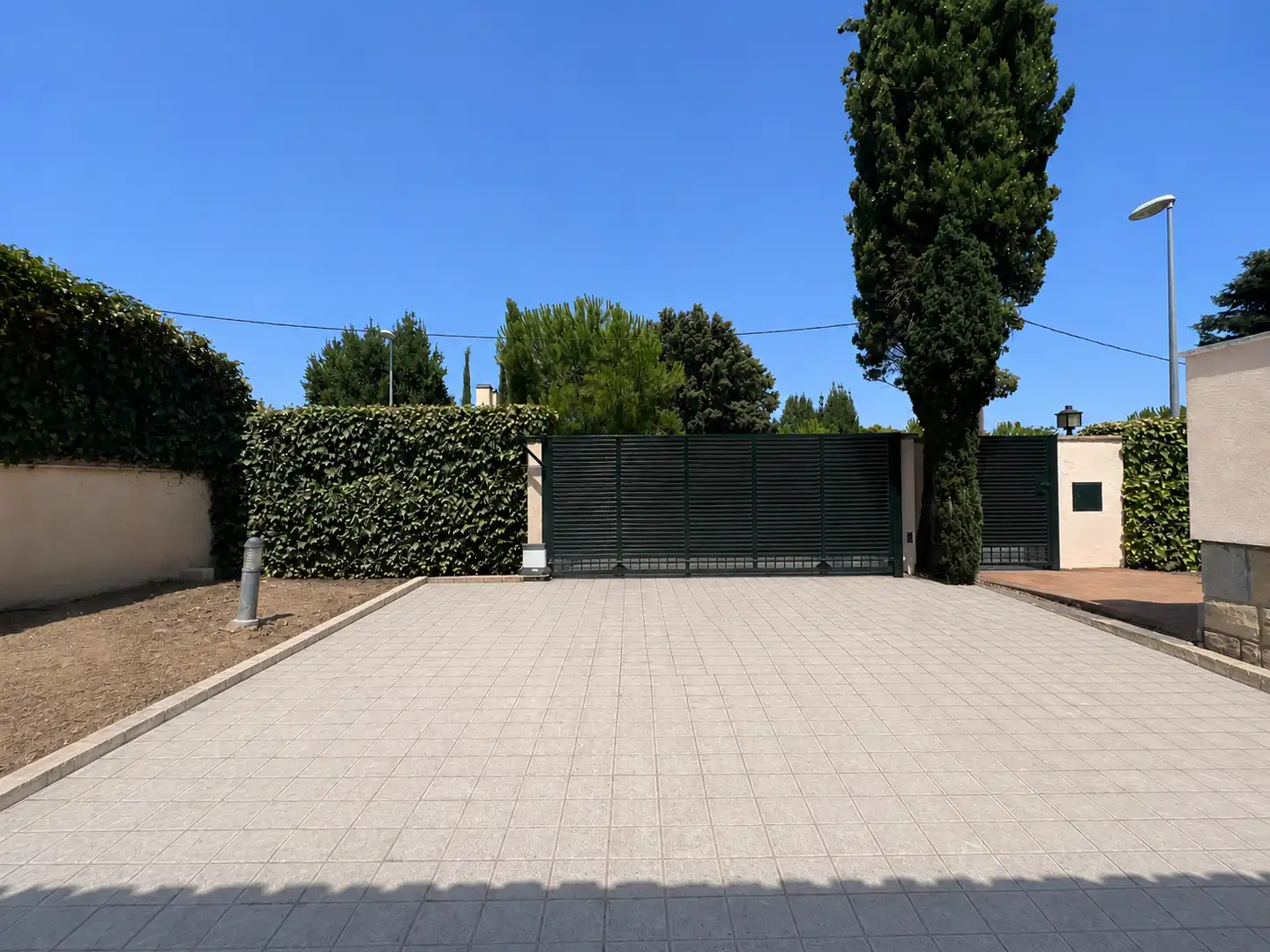 Aparcament de Casa o xalet de lloguer en Matadepera amb Aire condicionat, Calefacció i Jardí privat