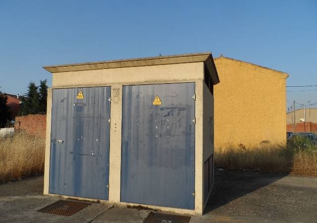 Local comercial en Venta en Vega de Infanzones