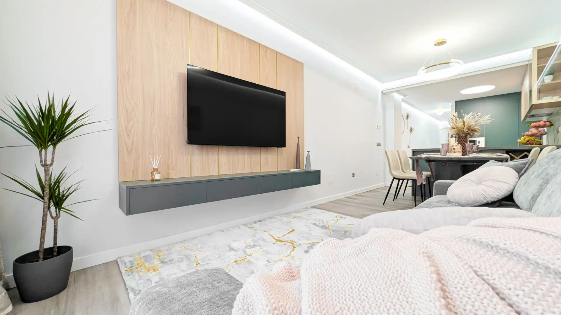 Sala de estar de Apartamento en venta en Torrevieja con Aire acondicionado, Terraza y Amueblado