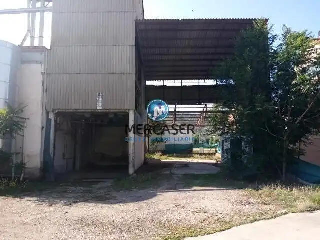 Fabrikhallen zum Verkauf in Calle VAGON, Tielmes