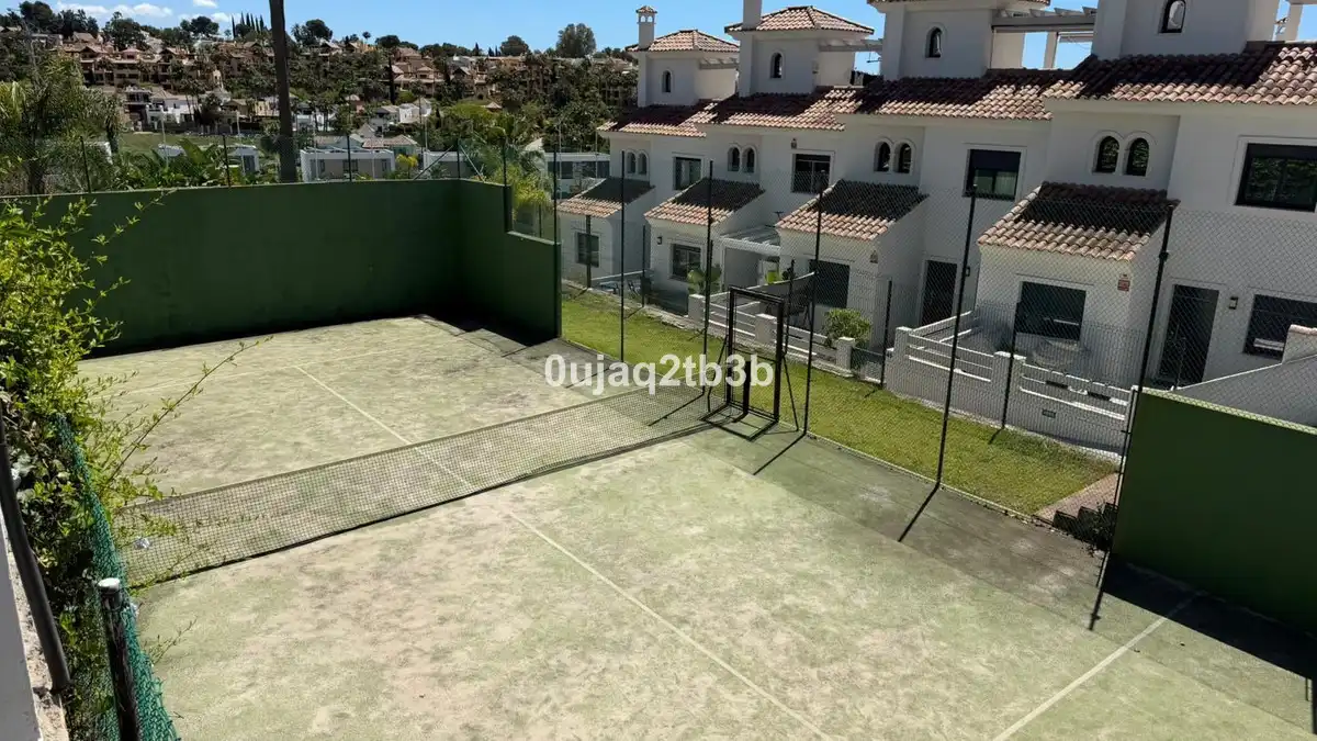 Jardín de Casa adosada de alquiler en Estepona con Aire acondicionado, Jardín privado y Terraza