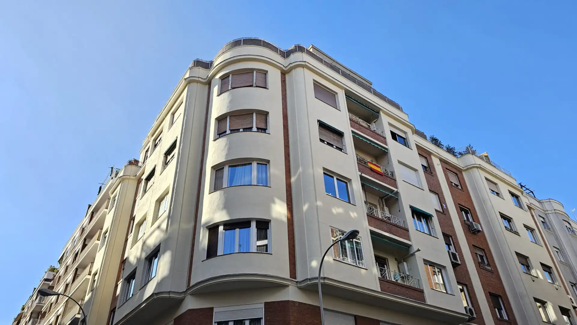 Vista exterior de Ático en venta en Madrid con Aire acondicionado, Calefacción y Parquet