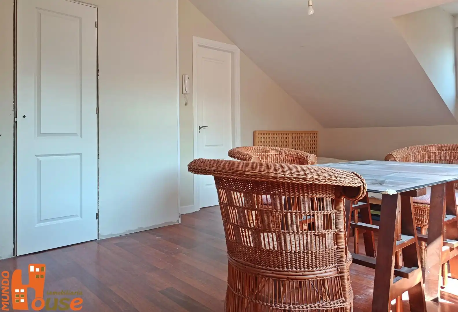 Habitación de Casa adosada en venta en Real Sitio de San Ildefonso con Calefacción y Amueblado