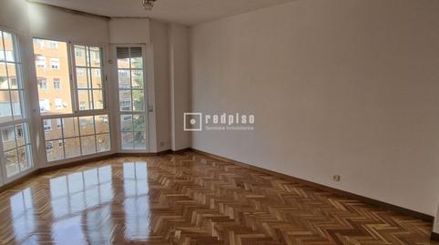 Foto 3 de Pis en venda a Jose Maria Rodero, Pueblo Nuevo, Madrid