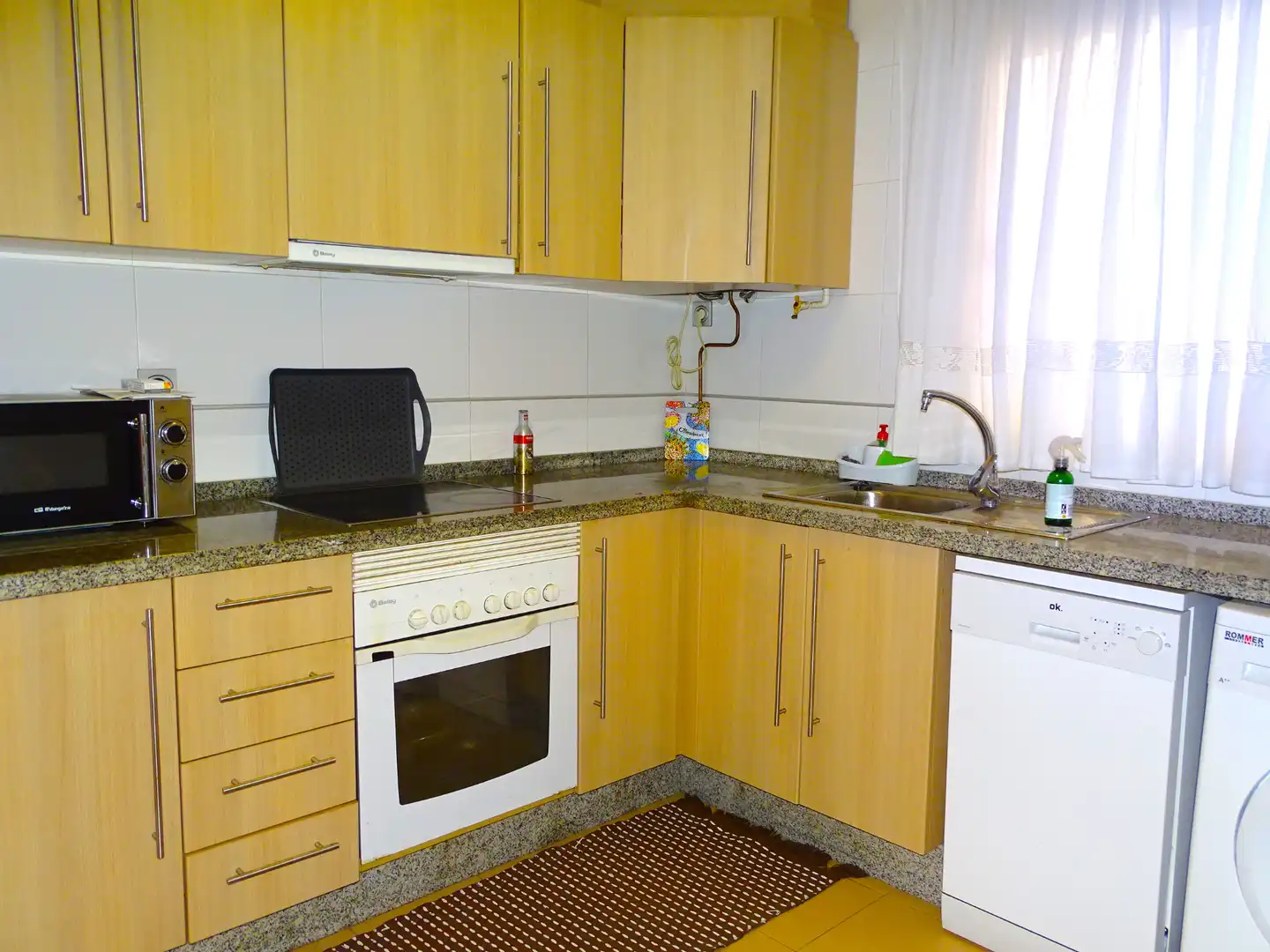 Kitchen of Flat for sale in Rincón de la Victoria  with Air Conditioner, Parquet flooring and Terrace