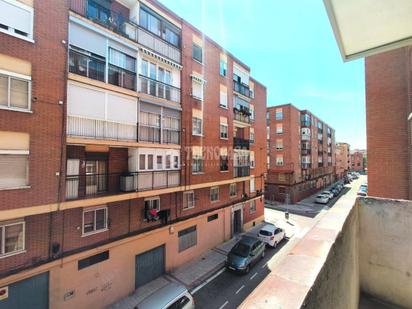 Vista exterior de Pis en venda en Valladolid Capital amb Calefacció i Terrassa