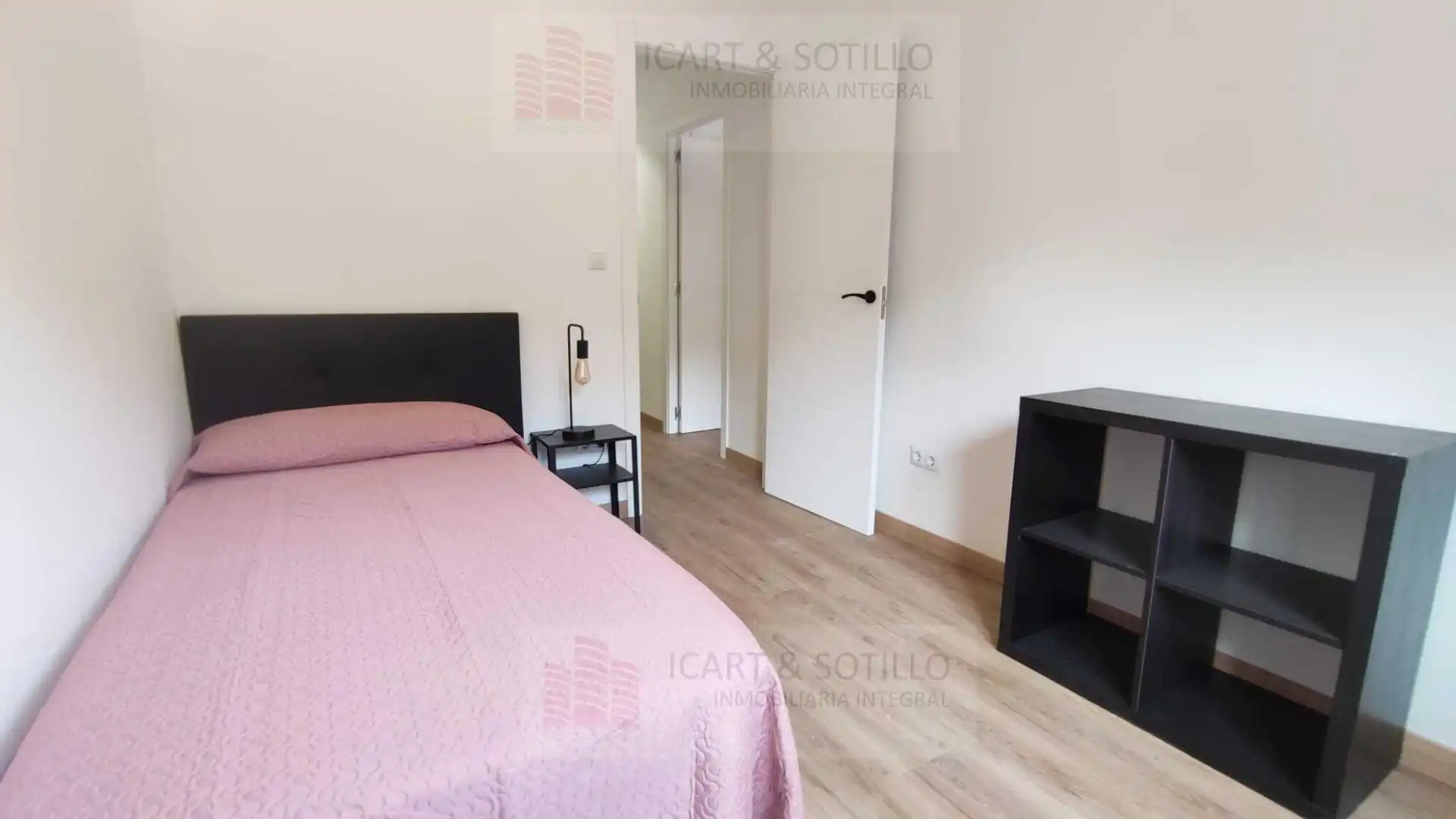 Piso con terraza en alquiler en Casco Urbano, imagen 8