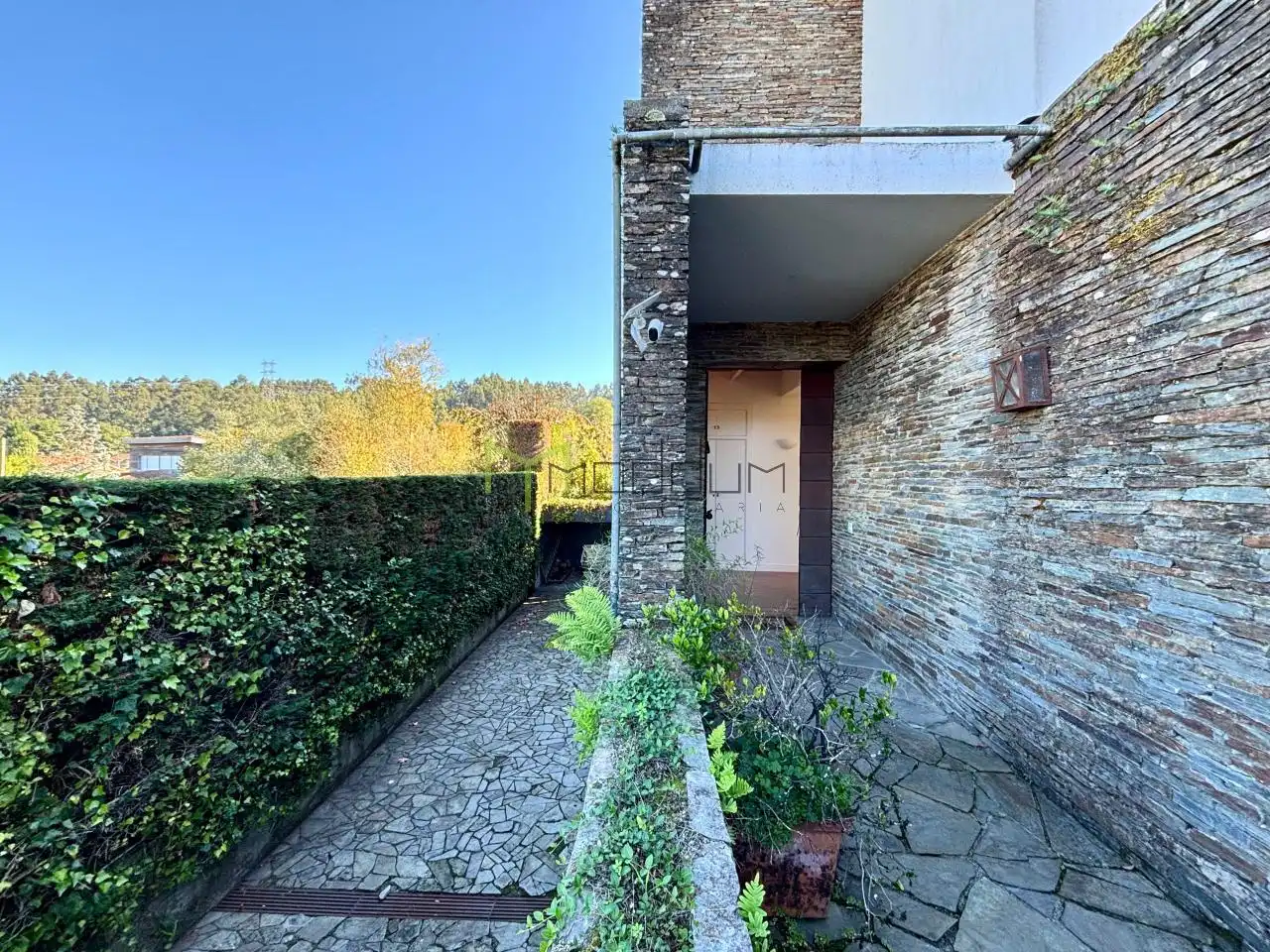 Außenansicht von Haus oder Chalet zum Verkauf in Ames mit Heizung, Privatgarten und Terrasse