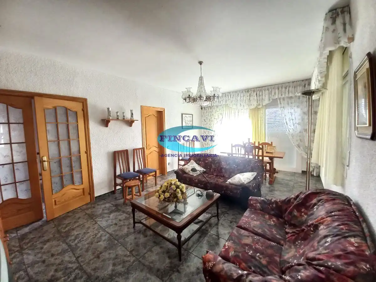 Sala d'estar de Casa o xalet en venda en Bigues i Riells del Fai amb Calefacció, Terrassa i Traster