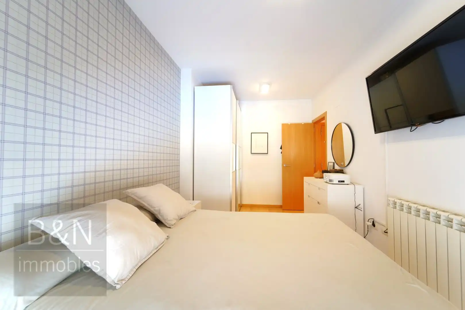 Habitación de Piso en venta en Terrassa con Aire acondicionado, Calefacción y Piscina
