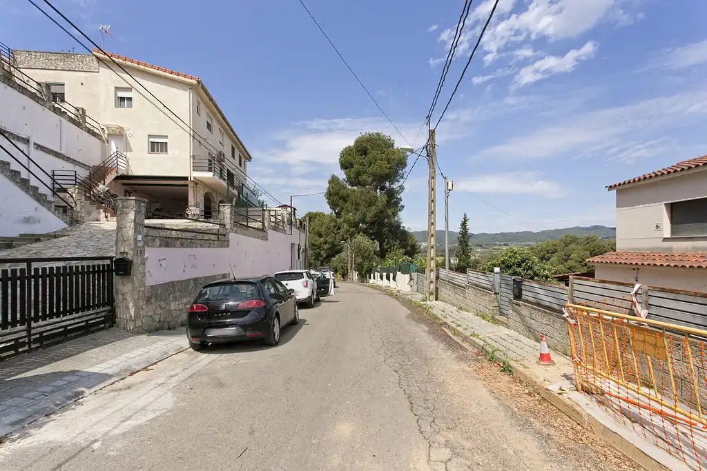 Exterior view of Houses for sale in Piera