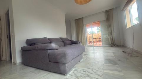 Foto 4 de Pis de lloguer a C. del Faísán, Cabopino - Artola, Marbella