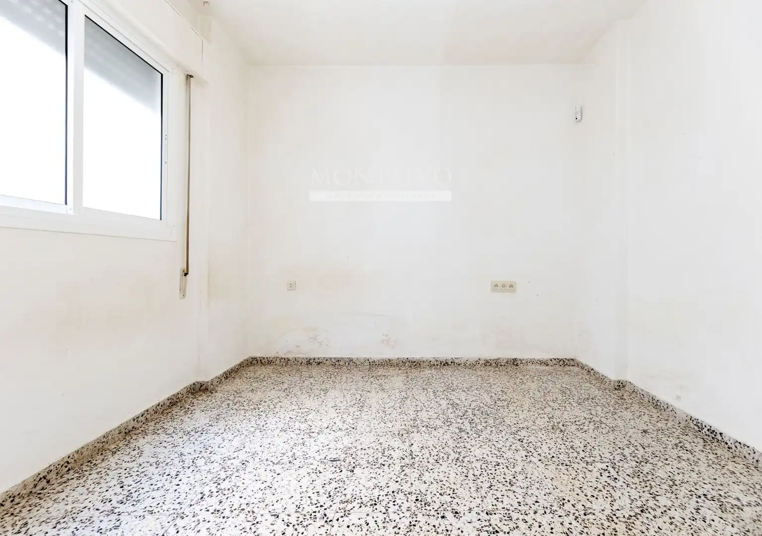 Flat for sale in Granada, Granada