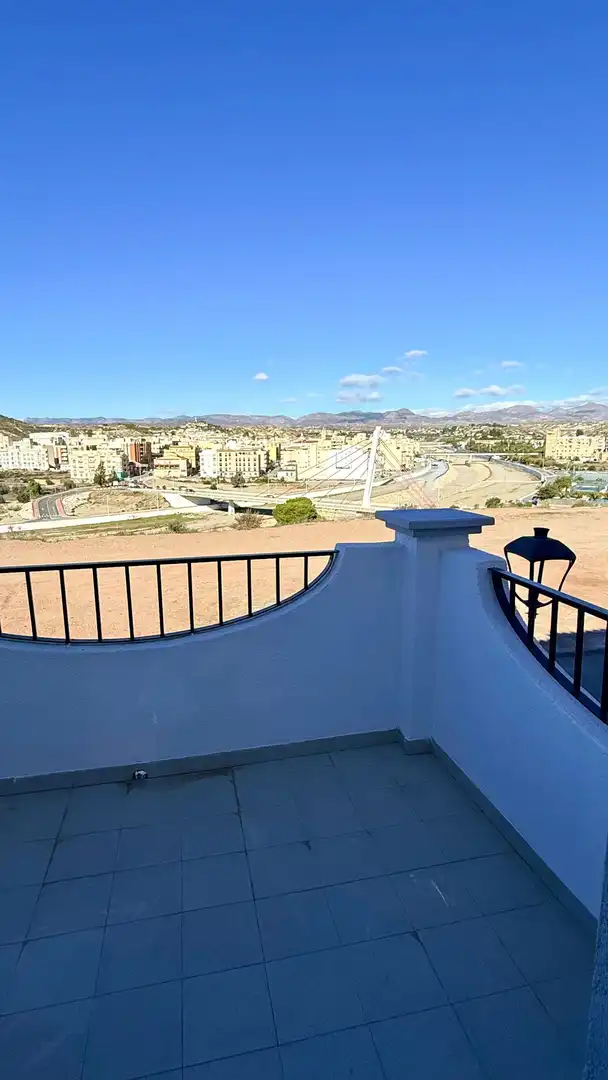 Dúplex de alquiler en Albox