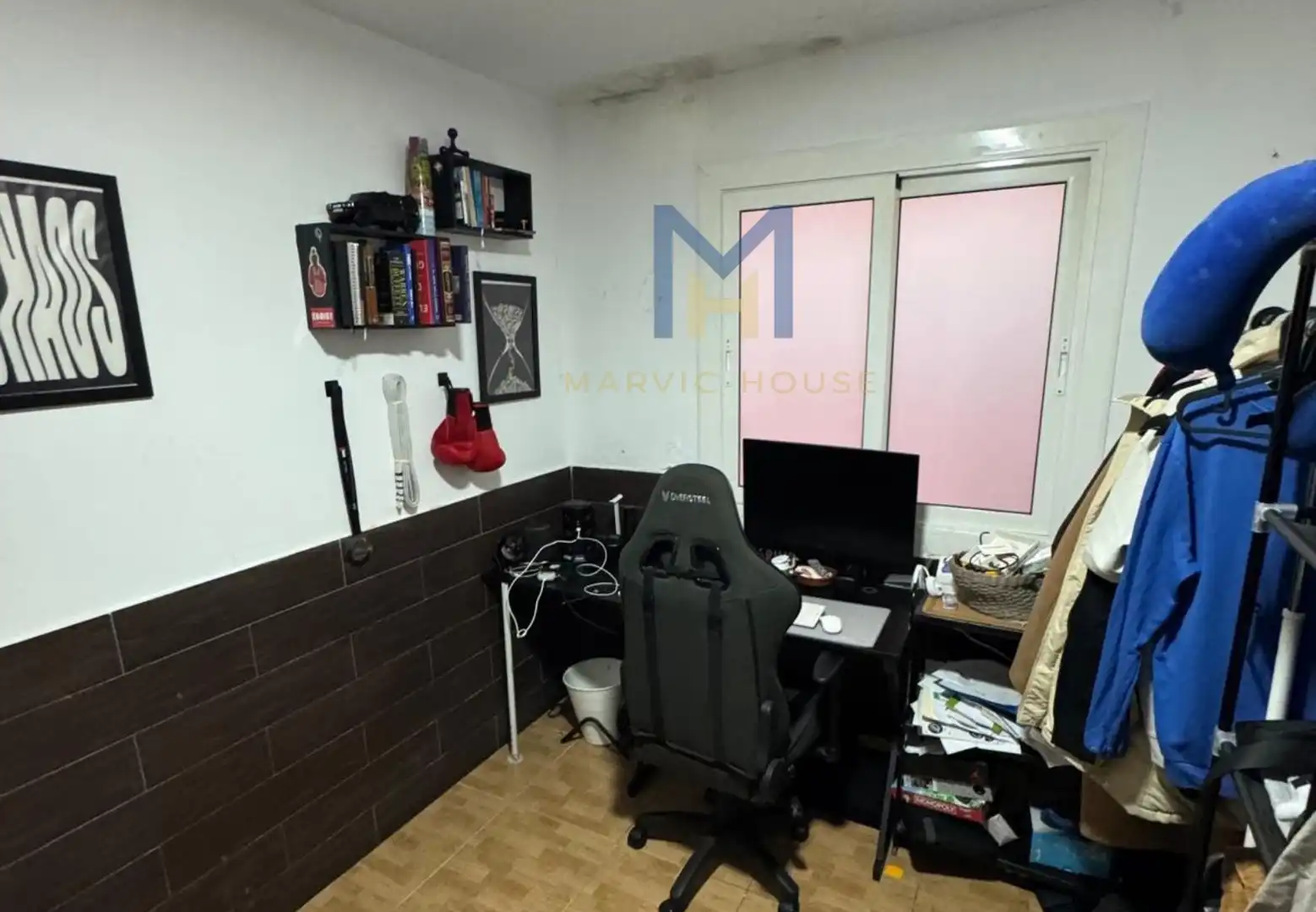 Casa adosada en venta en Badalona con Terraza, Trastero y Amueblado