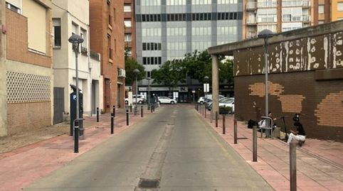 Foto 4 von Gebäude zur Miete in Carrer Serra D'almenara, 8, Joc de la Bola - Camps d'Esports, Lleida Capital