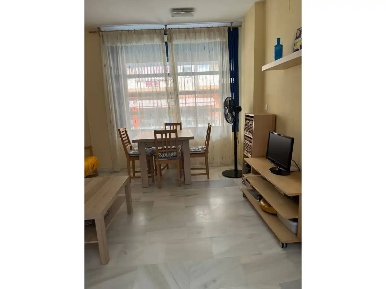 Apartament amb piscina en venda a Calle Clara Camdamor, imagen 3