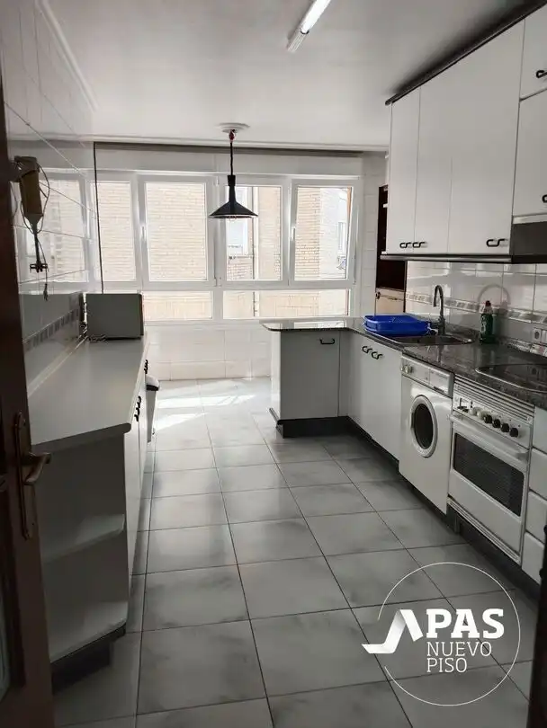 Kitchen of Flat for rent in Santander