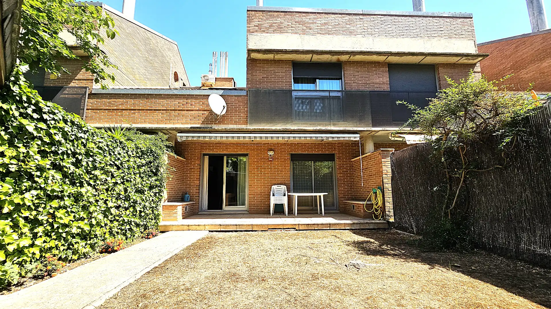 Jardín de Casa adosada en venta en Zaragoza con Aire acondicionado, Calefacción y Jardín privado