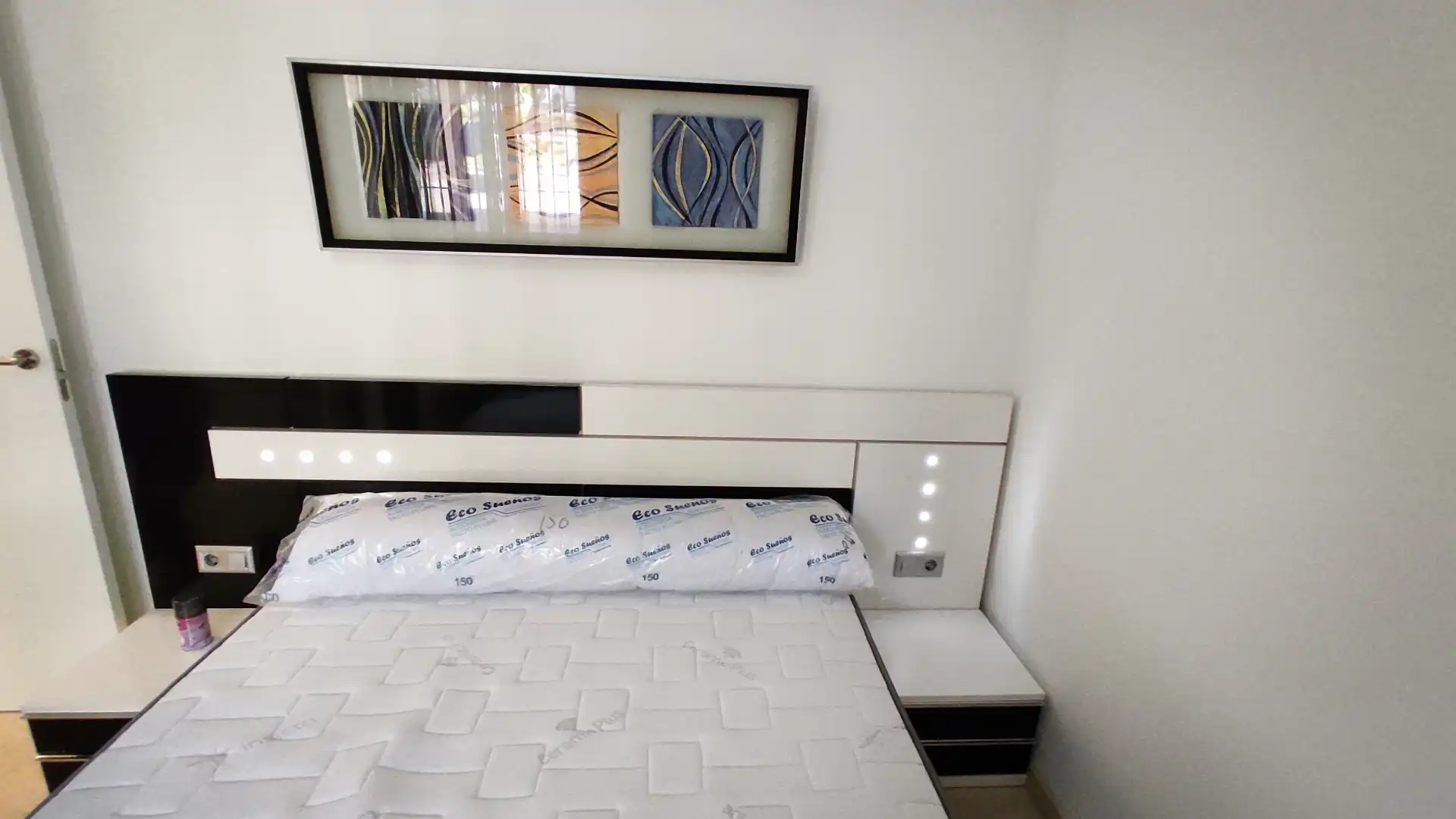 Wohnung zur Miete in Calle Tierno Galván, Las Tres Cruces