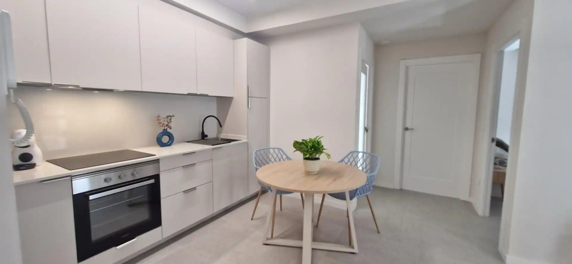 Cocina de Piso de alquiler en Elche / Elx con Aire acondicionado, Parquet y Trastero