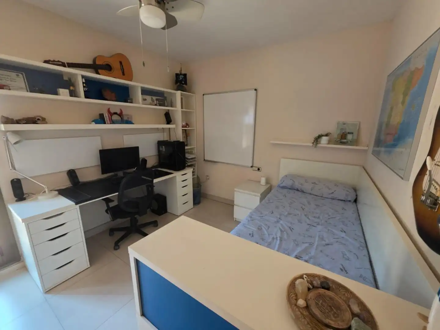 Habitación de Casa o chalet en venta en Algeciras con Aire acondicionado, Jardín privado y Terraza