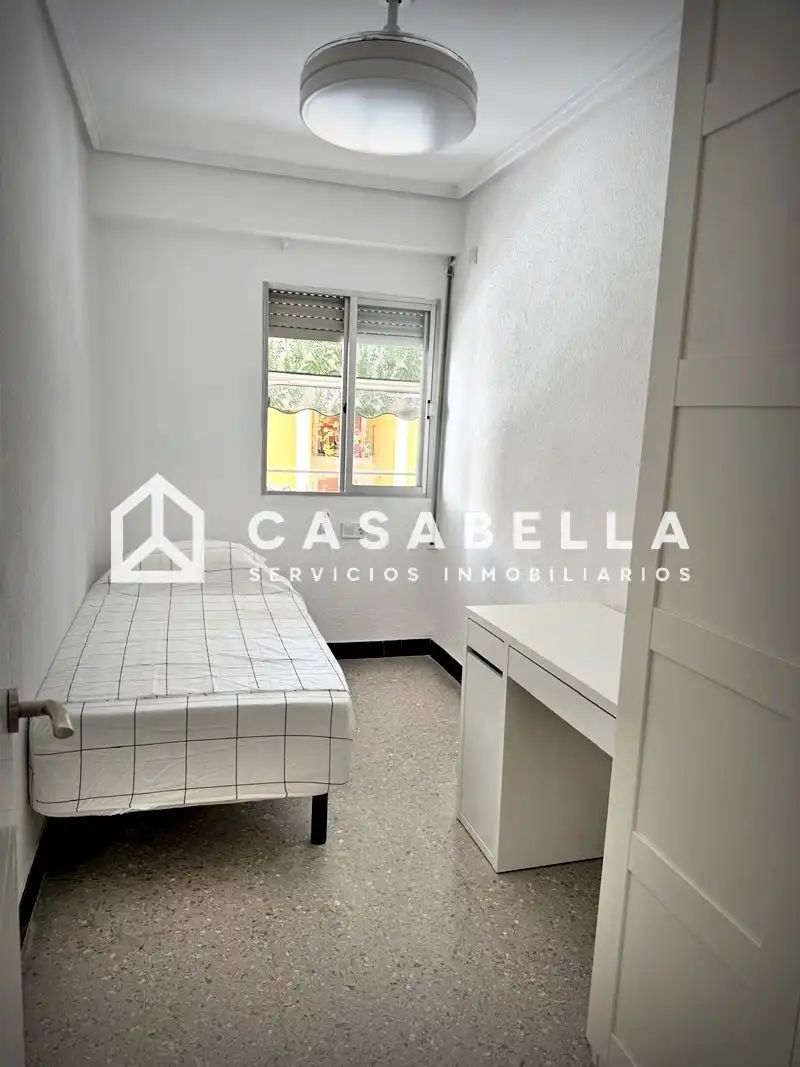 Flat for sale in Hermanos Villalonga, imagen 12