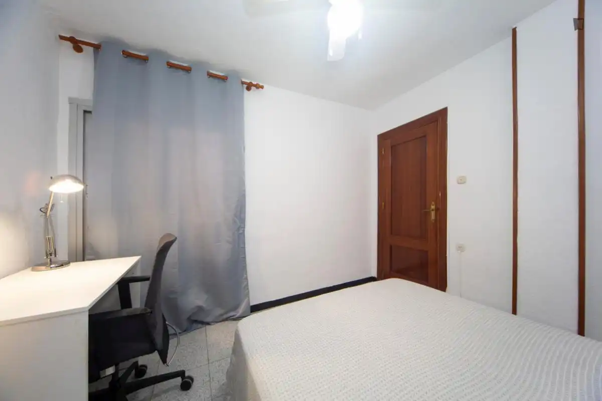 Room in Pajaritos